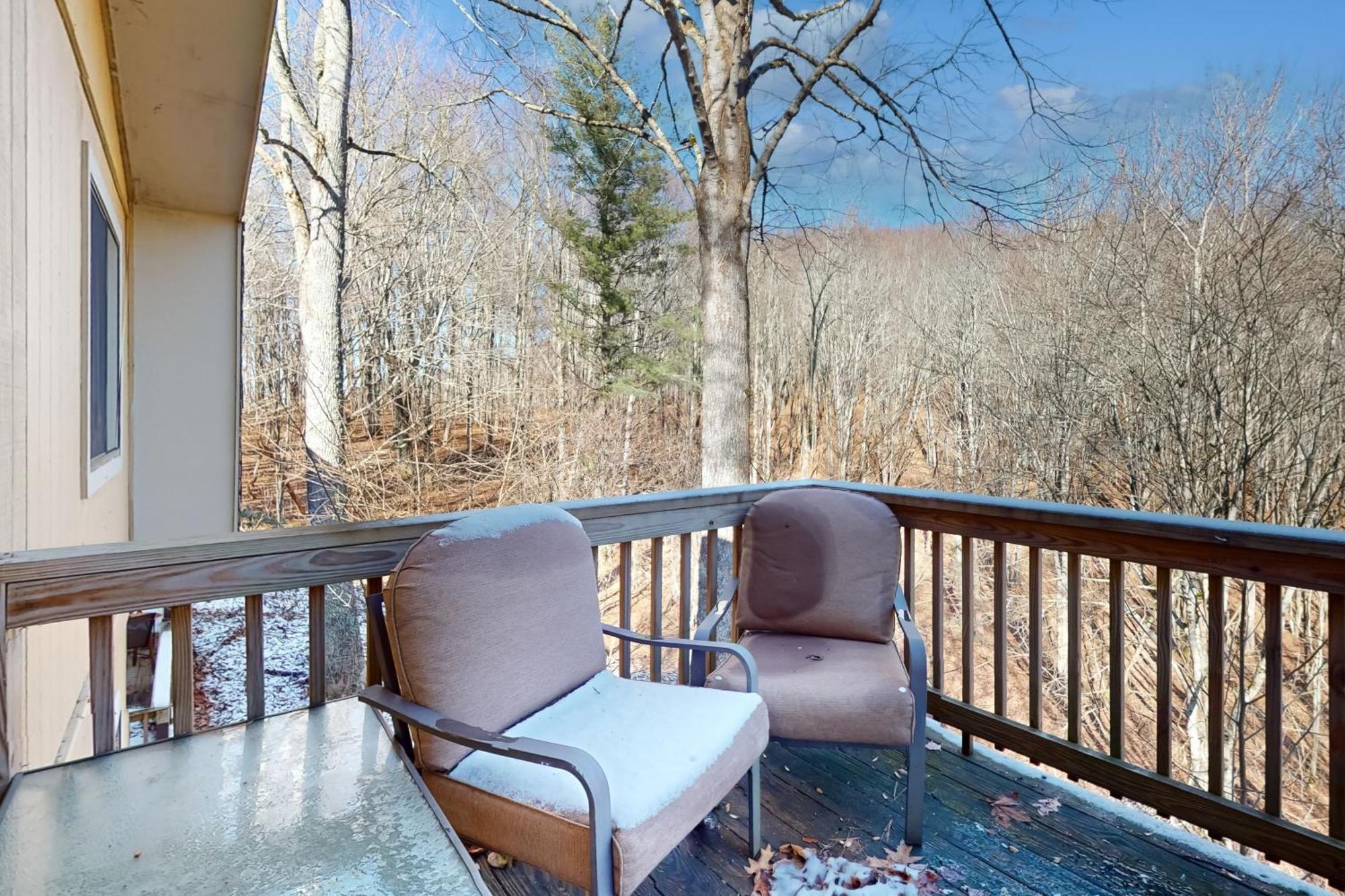 66 Pine Top Circle, Unit B Sugar Mountain Exterior photo